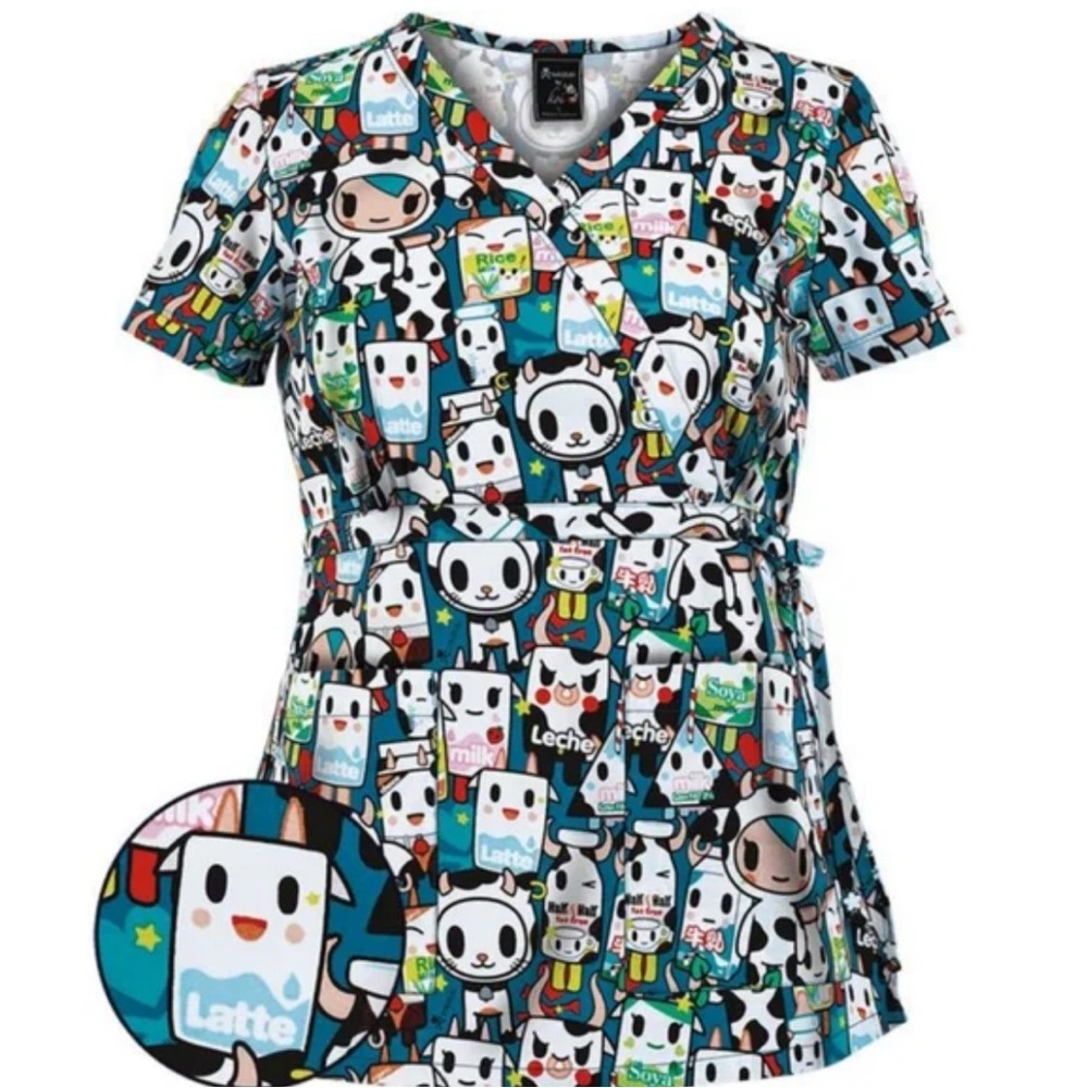 Tokidoki Scrub Top xl